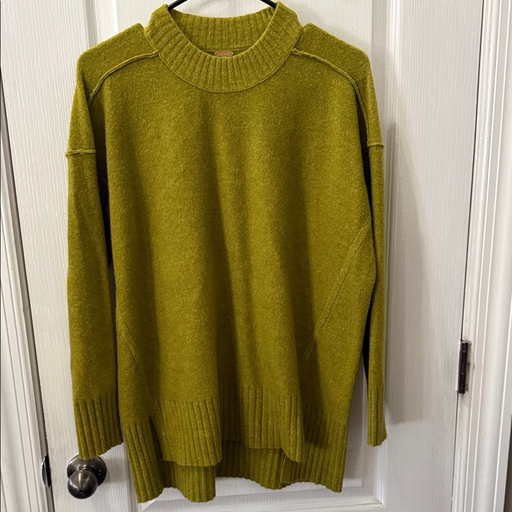 Free People Crewneck Sweater in Mustard Green